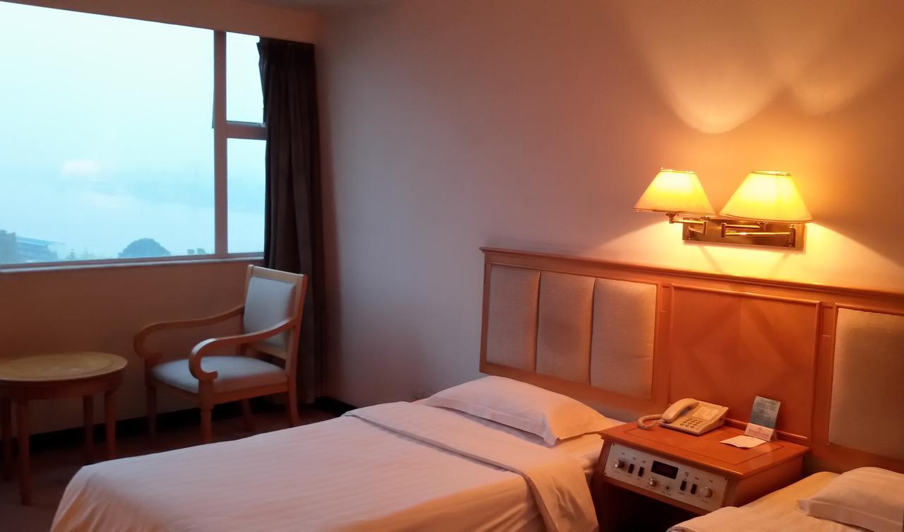 Jiangyue Hotel Canton Extérieur photo